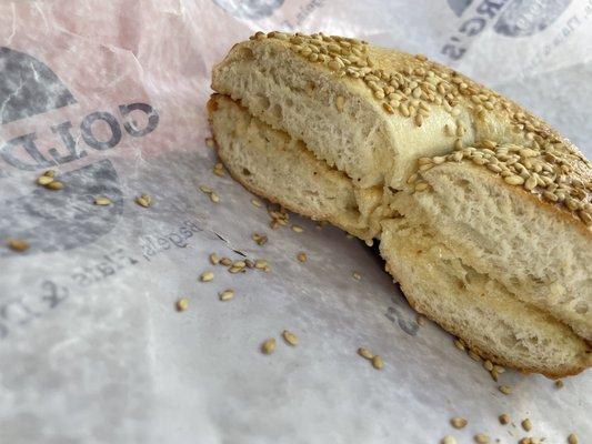 sesame bagel