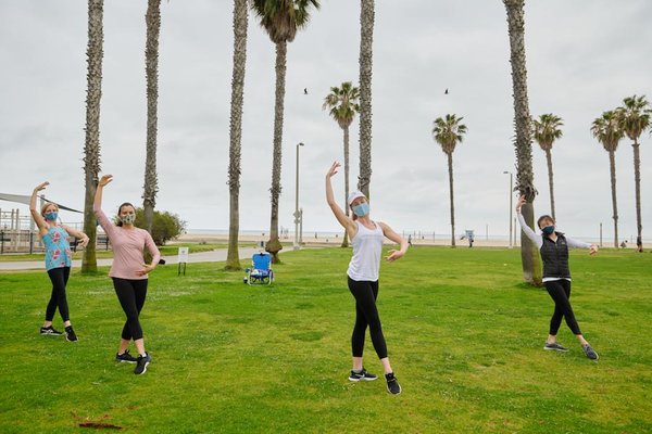 Ballet on the Beach at Dorothy Green Park - Fridays at 7:30am