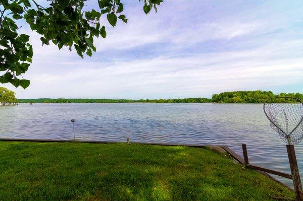 Great Location Near Pontiac Lake- Ashton Pines in Waterford, MI