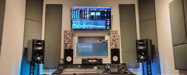 Platinum Luxury Recording Facility.
 Richardson, Texas