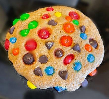 m&m cookie