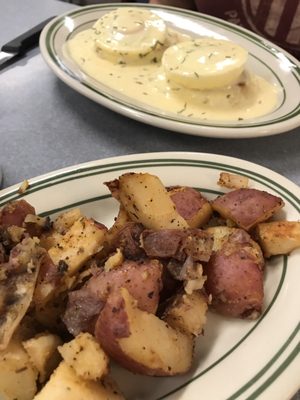 Eggs Benedict and home fries