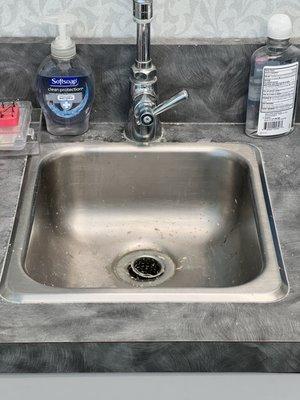 Nasty sink