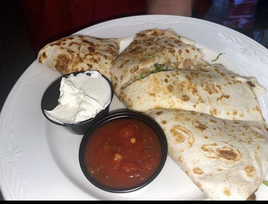 cheesy chicken quesadilla