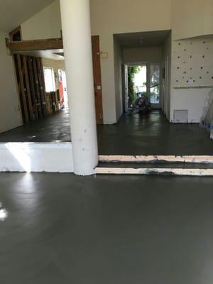 Radiant topping slab poured by 88hvac