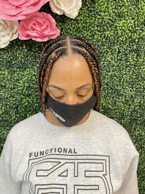 Large Knotless Braids