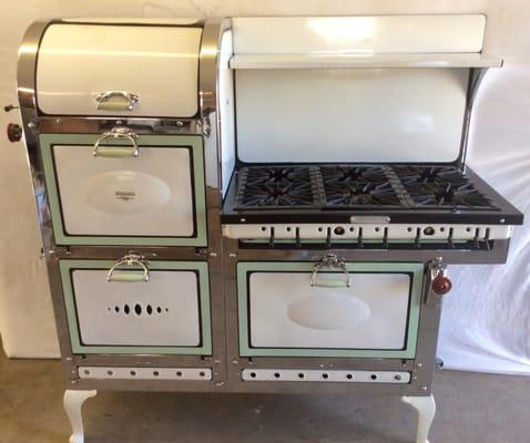 1926 Reliable 6 burner double oven!