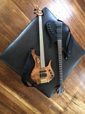 Fretless and Fretted bass!