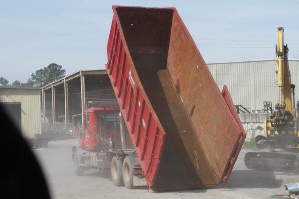 We offer 30yd & 40yd Roll Off Dumpsters for larger jobs!