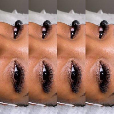 Volume lashes