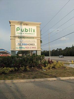 Crossroads Shopping Center, Lehigh Acres