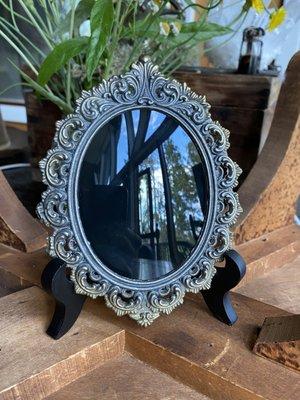 Scrying Mirror