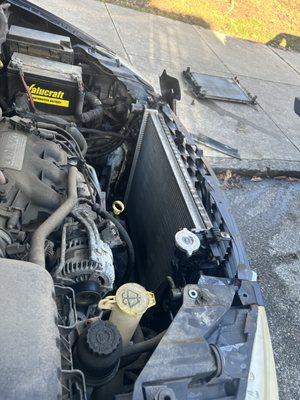 2010 Chrysler town and country radiator replacement