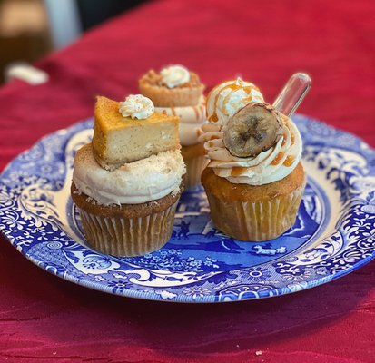 Bananas Foster, Golden Oreo Pumpkin Cheesecake, & Peanut Butter Apple Pie