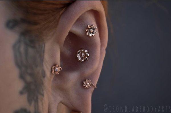 Rose gold flower jewelry