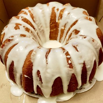 Margarita anyone???  Margarita cake with Margarita glaze that is!