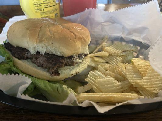 BYO Burger with chips