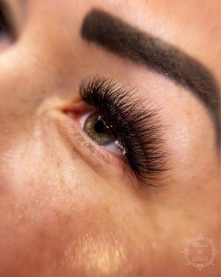 Volume Lash Extensions