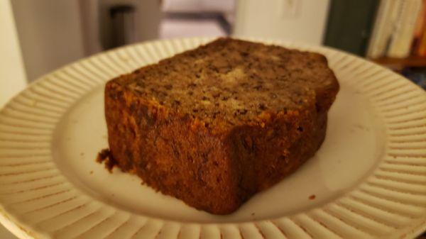 Vegan banana bread ($2.50). Excellent. Moist, not too sweet & huge slice.