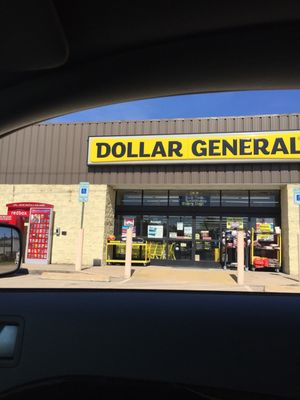 Dollar General thru my car window! 10/29/2018