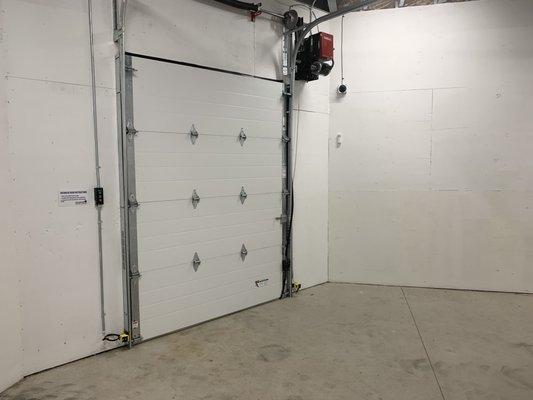 Large Overhead Door to assist with your move