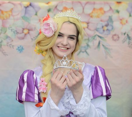 Let our Princesses entertain your Princesses