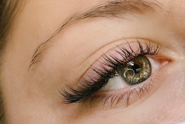 Classic lash extensions