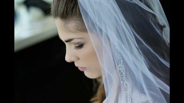 Natural and flawless bridal makeup!