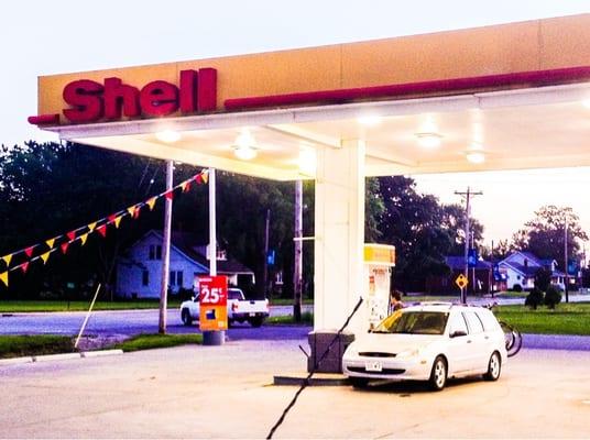 Shell Gas Station