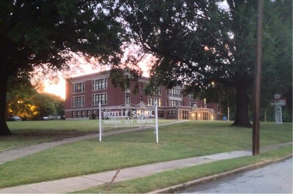 2014-08-07; Rozelle Elementary School on Election Day, Memphis TN