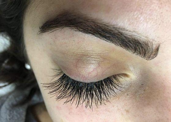 Eyebrows shaping and Eyelashes results.