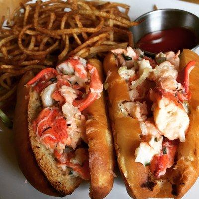 Good but small lobster roll