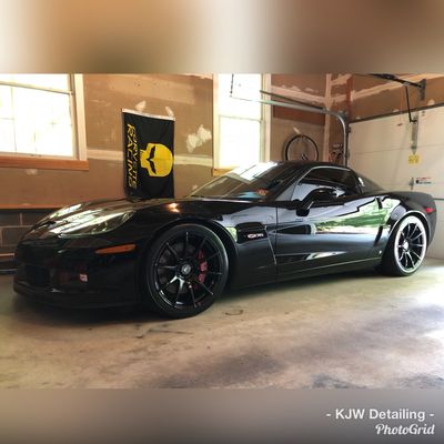 2008 Chevrolet Corvette received Paint Polishing, Essence, and CarPro CQUK 3.0 Ceramic Coating!