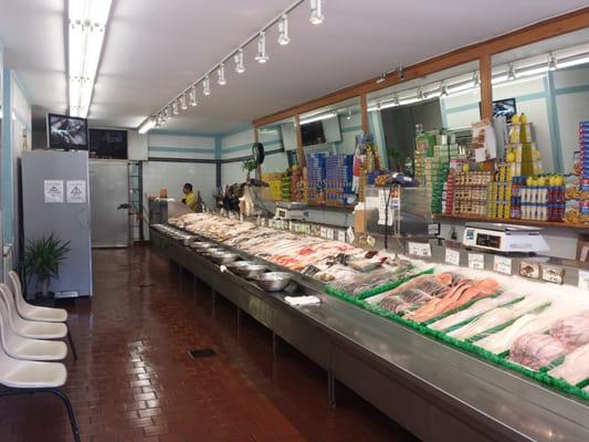 Large selection of fish and seafood. Fresh and frozen