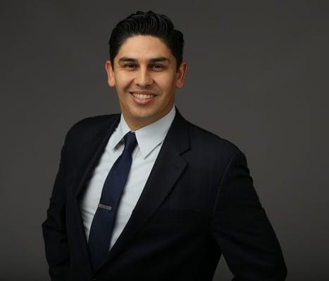 Meet and discuss your case directly with Attorney Alberto Carranza.