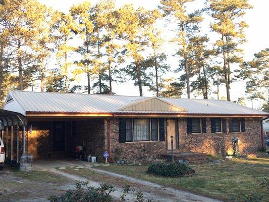 Metal roof completed near Goldsboro NC