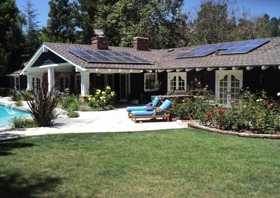 We build Custom Solar Designs to match your homes character, with pleasing aesthetics.