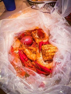 Combo: 1/2 lb shrimp & 1/2 lb crawfish