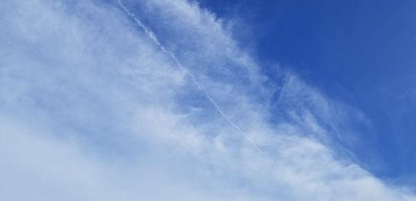 feather cloud