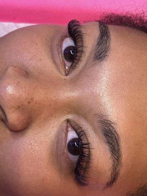 Hybrid Eyelash Extensions