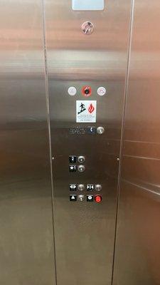 2004 Schindler 330A hydraulic elevator