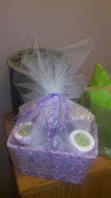 Custom-made gift baskets of all sizes, colors and themes! Prices starting as low as $25.00!