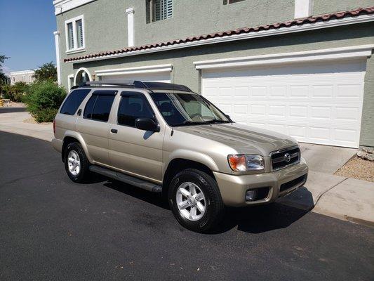 2003 Nissan Pathfinder 135,500 miles