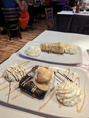 Brownie sundae and cheesecake