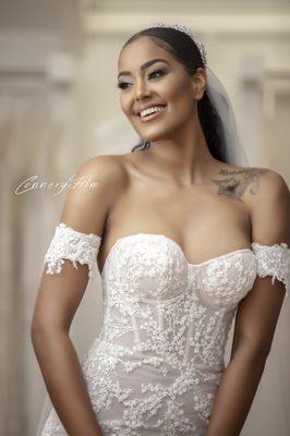 Wedding day bride portrait photography by ConneryFilm