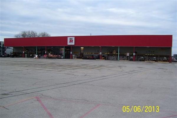 Big R Store in Gibson City, IL