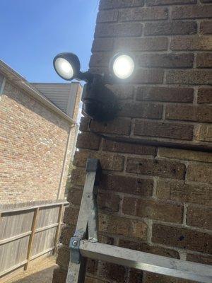 Security light replacement