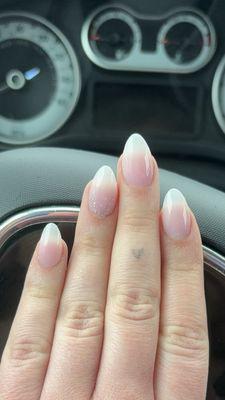 Ombré nails