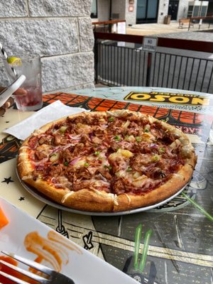 Jackfruit pizza (vegan)