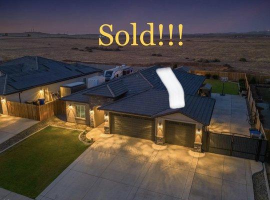 Beautiful NE Bakersfield home sold.